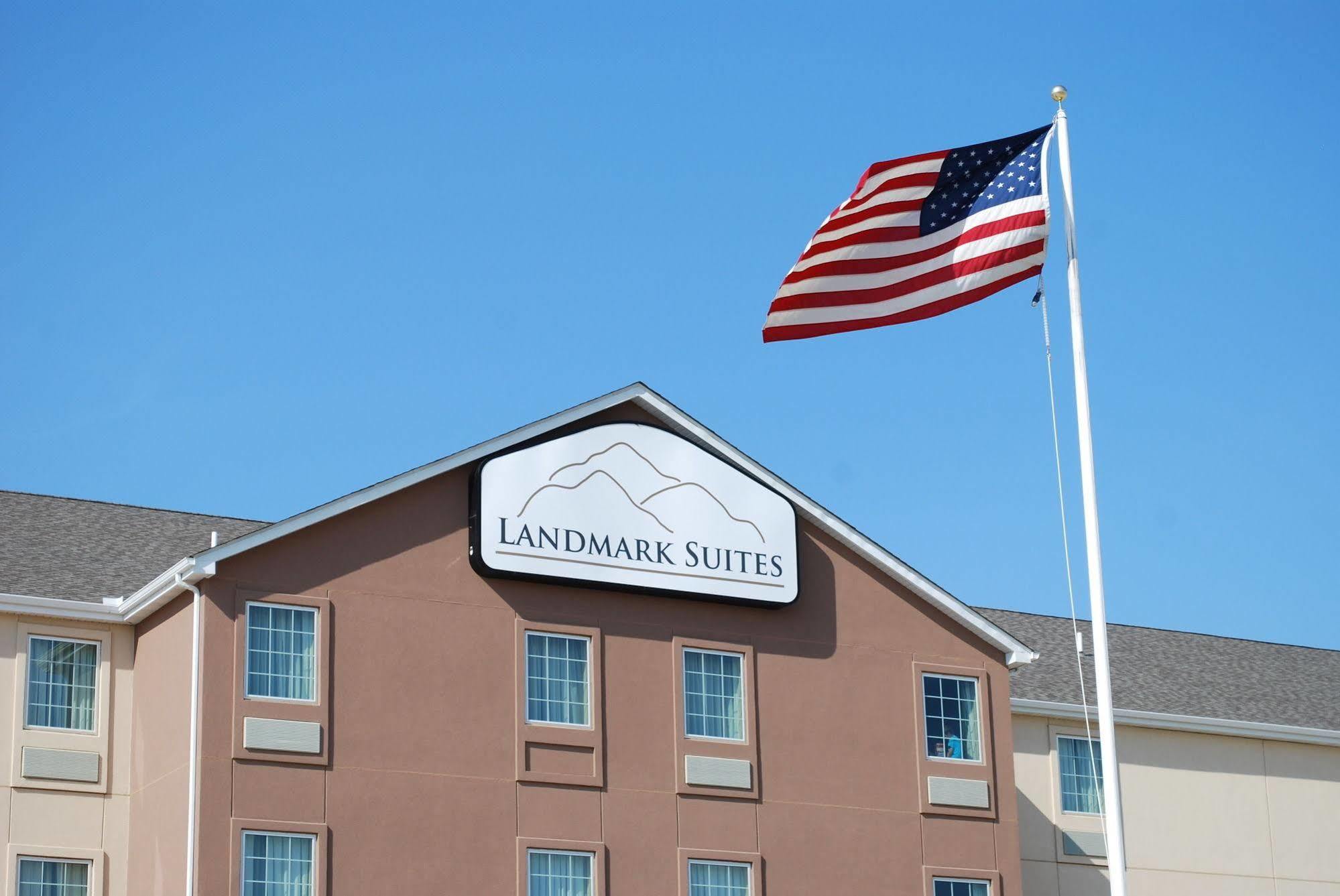 Landmark Suites - Уилистън Екстериор снимка